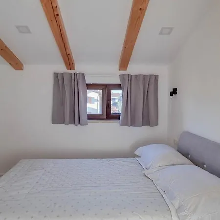 Doris A6 Apartament *